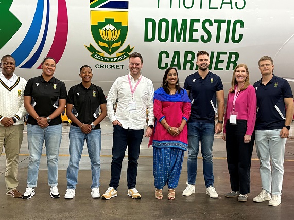 FlySafair Unveils Protea-Themed Aircraft Designed by 22-Year-Old Student FlySafair Unveils Protea-Themed Aircraft Designed by 22-Year-Old Student